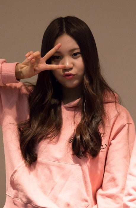 Kim Ye-won (Umji) as seen while posing for the camera during an event in March 2015