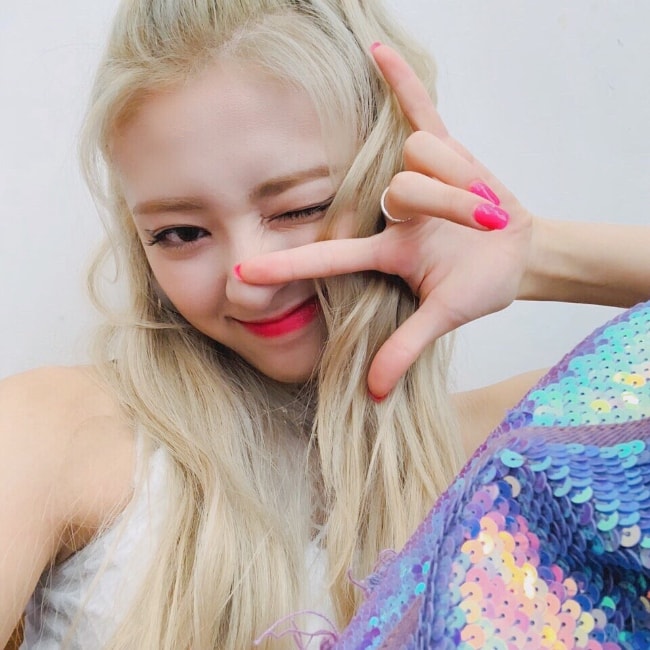 Shin Yuna as seen while clicking a selfie in August 2019