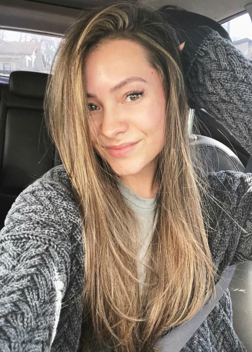 Taylor Dye in a selfie in March 2019