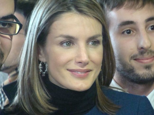 Queen Letizia of Spain Height, Weight, Age, Spouse, Family, Biography