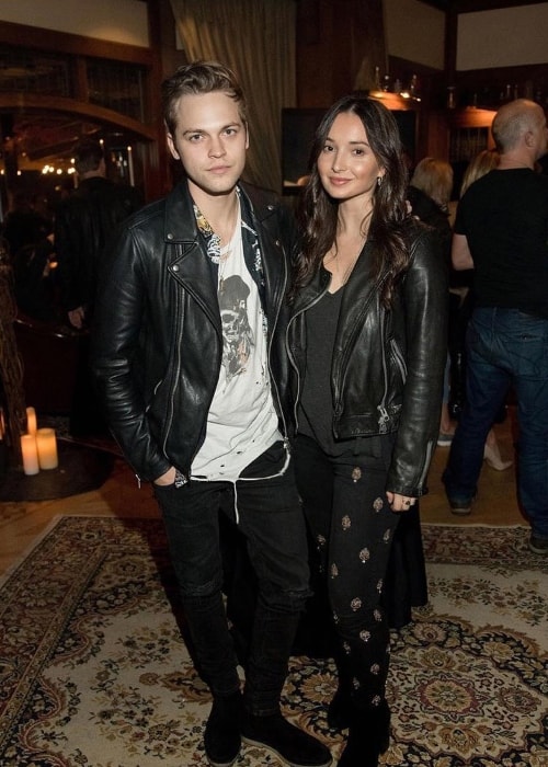 Alexander Calvert as seen while posing for the camera along with Jenna Berman in November 2018