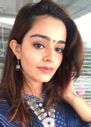 Apoorva Arora Height, Weight, Age, Boyfriend, Family, Facts, Biography