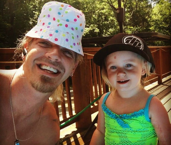 Bucky Covington in a selfie with his daughter as seen in June 2017