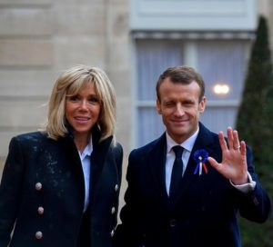 Emmanuel Macron Height, Weight, Age, Spouse, Family, Facts, Biography