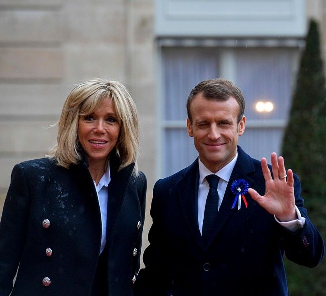 emmanuel macron height weight age spouse family facts biography