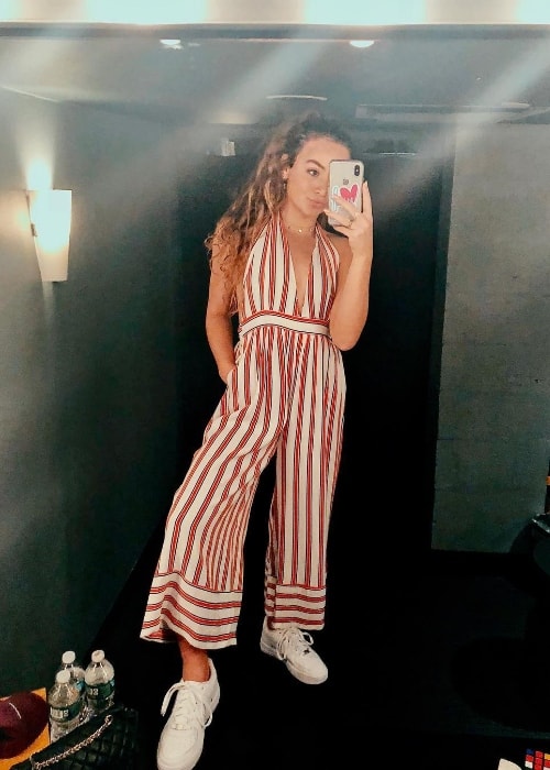 Gabriela Gonzalez as seen while taking a mirror selfie at Times Square in New York City, New York, United States in April 2018