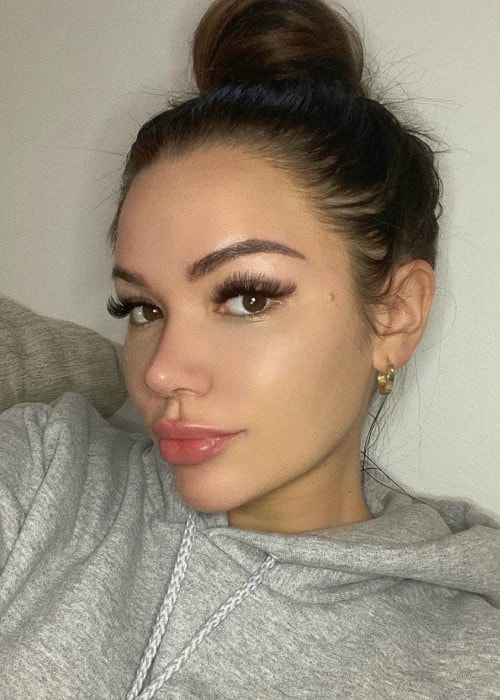 Genesis Lopez in an Instagram selfie as seen in October 2019