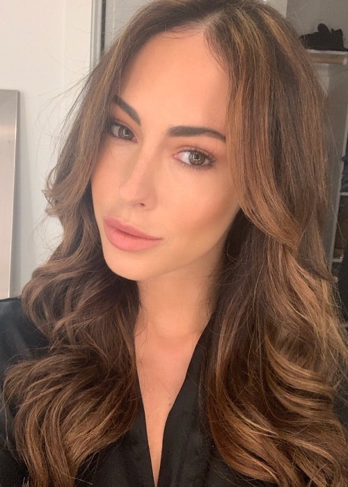 Hope Beel Height, Weight, Age, Body Statistics - Healthy Celeb