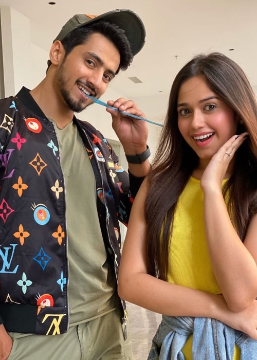 Jannat Zubair Rahmani as seen in a picture with her co-star Faisal Shaikh in October 2019