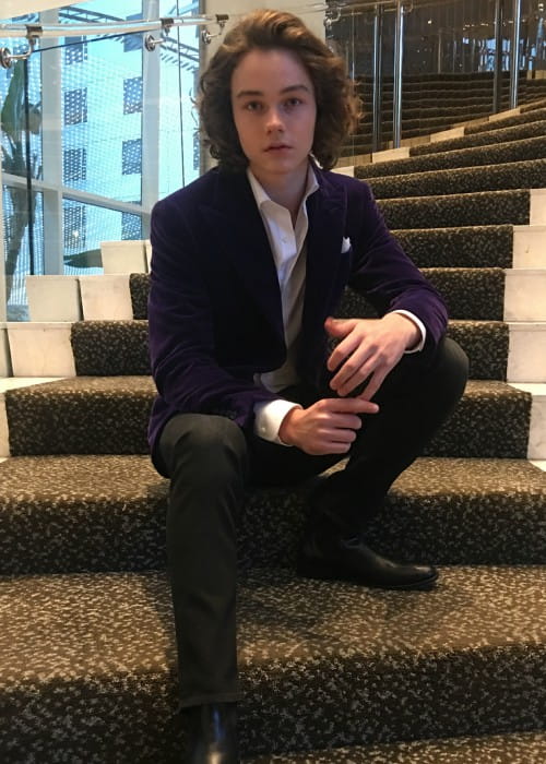 Levi Miller Height, Age, Girlfriend, Family, Facts, Biography