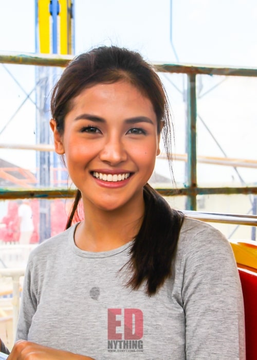 Sanya Lopez as seen while smiling for a picture in April 2016