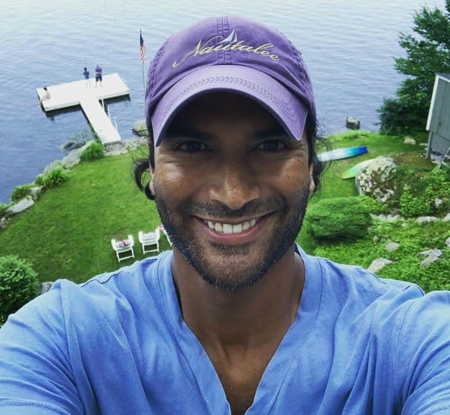 Sendhil Ramamurthy in a selfie in June 2019