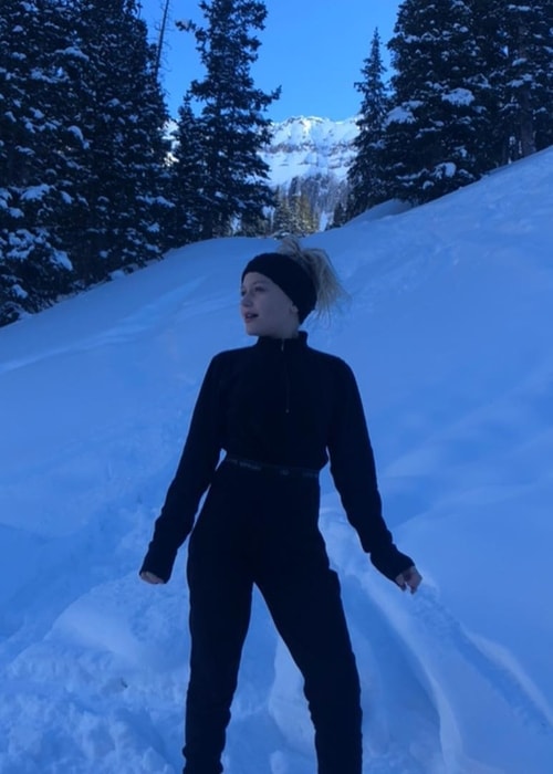 Alyvia Alyn Lind as seen while posing for a picture while having fun at Alta Lakes Observatory in January 2019