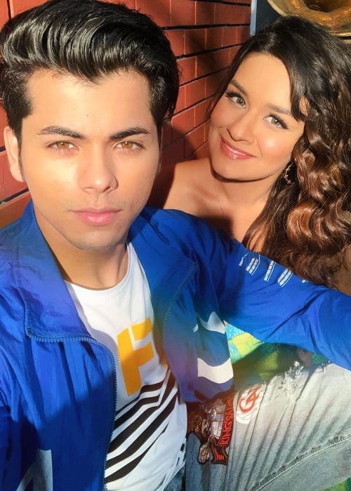 Avneet Kaur as seen in a selfie with her co-star Siddharth Nigam in November 2019