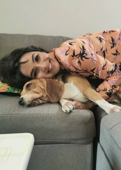 Jasmin Bhasin as seen in a picture with her best friend Mia in August 2019
