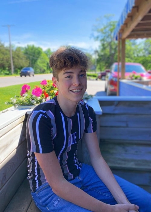 Jeremy Hutchins as seen while smiling in a picture in June 2019