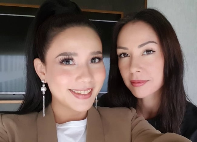 Karylle as seen while taking a selfie alongside Cindy Kurleto at Shangri-La at the Fort in Metro Manila, Philippines in September 2019