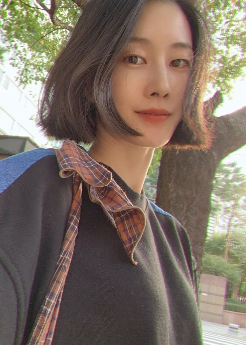 Lee Hyun-yi as seen while taking a selfie in October 2019