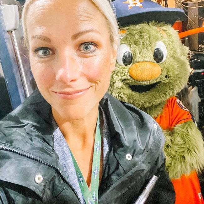 Lindsay Czarniak as seen in October 2019