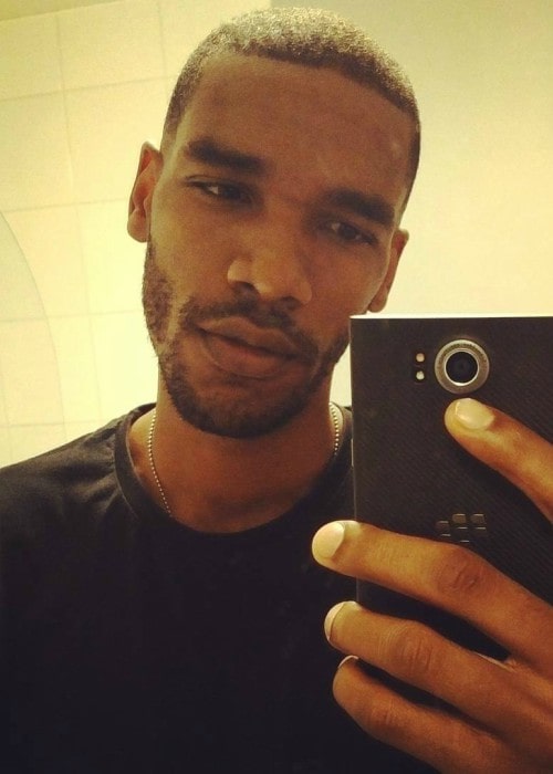 Parker Sawyers in a selfie in May 2016