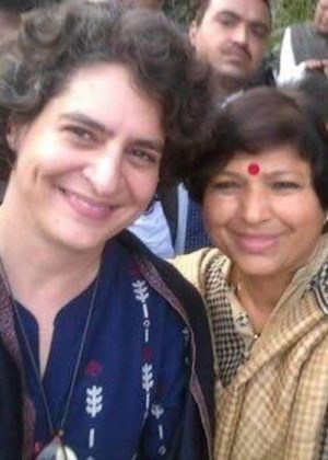 Priyanka Gandhi Height, Weight, Age, Spouse, Family, Facts, Biography