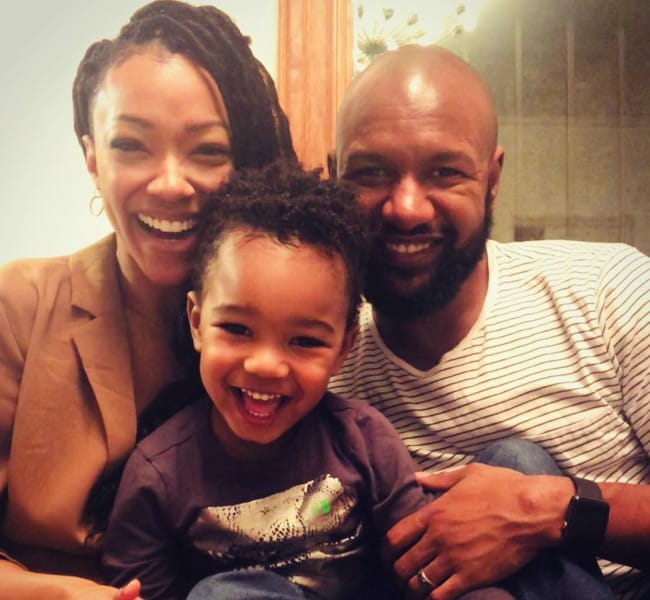 Sonequa Martin-Green with her family as seen in November 2018