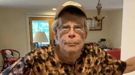 Stephen King Height, Weight, Age, Spouse, Family, Biography