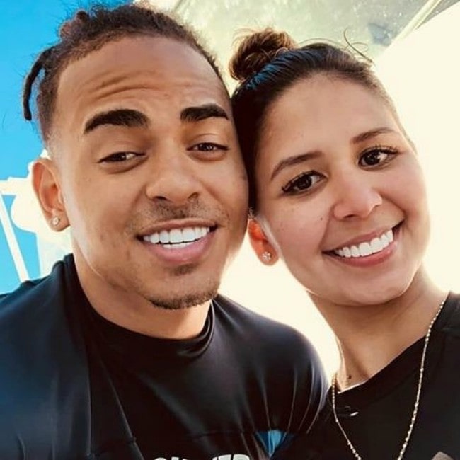 Taína Marie Meléndez and Juan Carlos Ozuna Rosado in a selfie in 2019