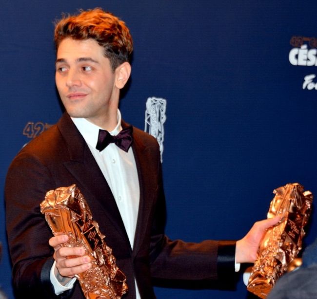 Xavier Dolan with his two César Awards in February 2017