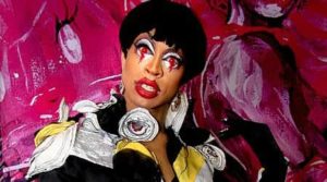 Yvie Oddly