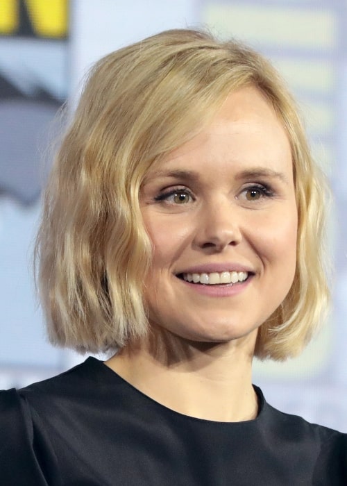 Alison Pill as seen while speaking at the 2019 San Diego Comic-Con International in San Diego, California, United States in July 2019