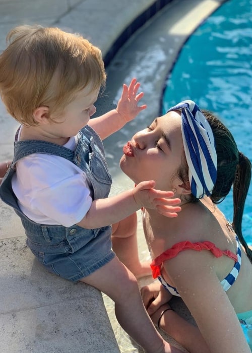 Chloe Conder as seen along with her older sister, Grace Conder, in February 2019