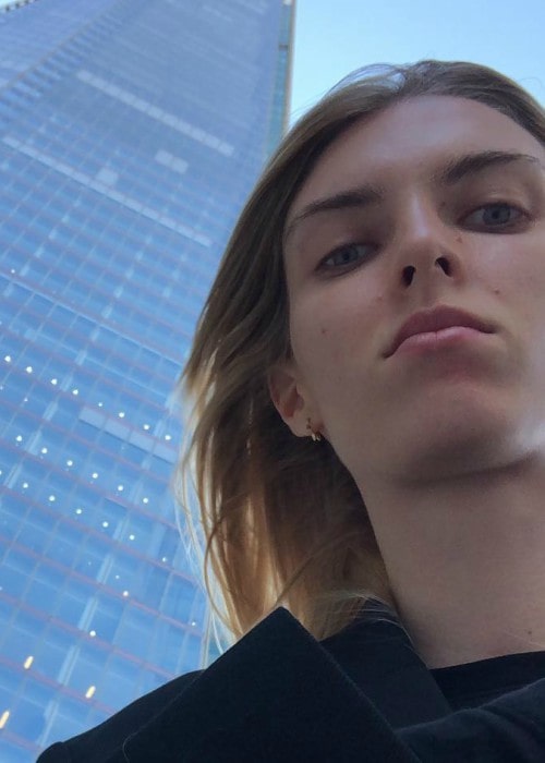 Chloe Memisevic in an Instagram selfie as seen in September 2018