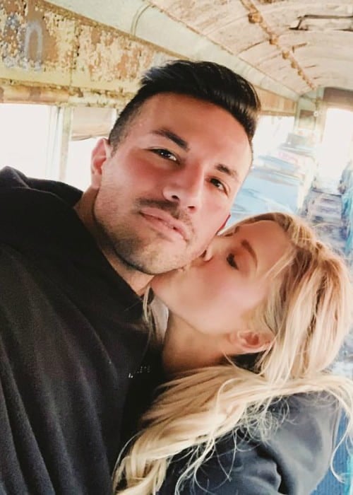 Christian Guzman and Heidi Somers in a selfie in December 2018