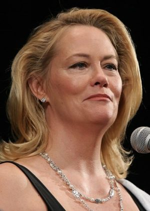 Cybill Shepherd Height, Weight, Age, Boyfriend, Family, Facts, Biography