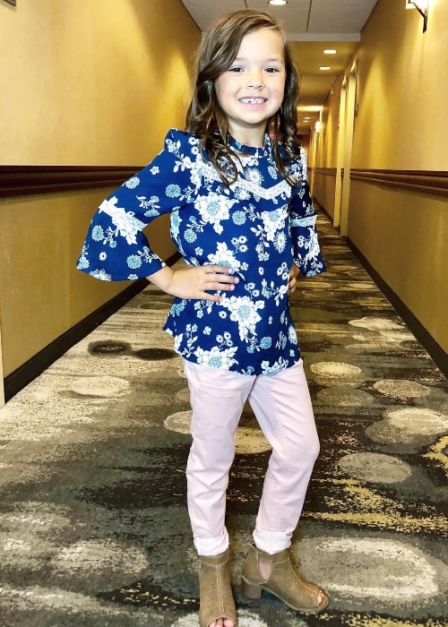 Evelin Bennett as seen while posing for the camera in April 2018