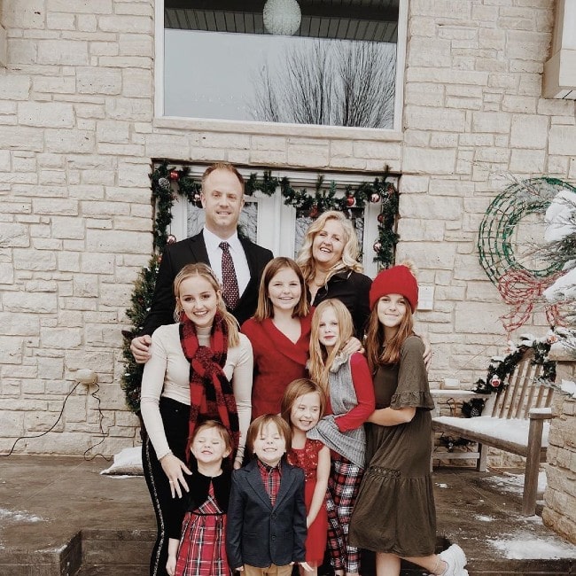 Evie Clair with her family as seen in November 2019