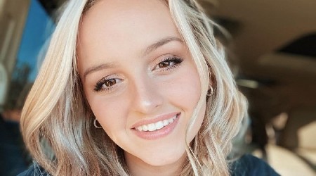 Evie Clair Height, Weight, Age, Body Statistics