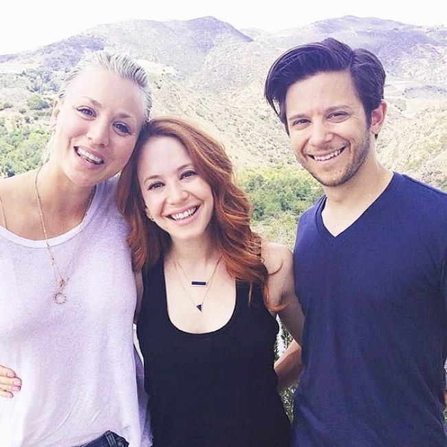 From Left to Right - Kaley Cuoco, Amy Davidson, and Martin Spanjers as seen while smiling and posing for a picture