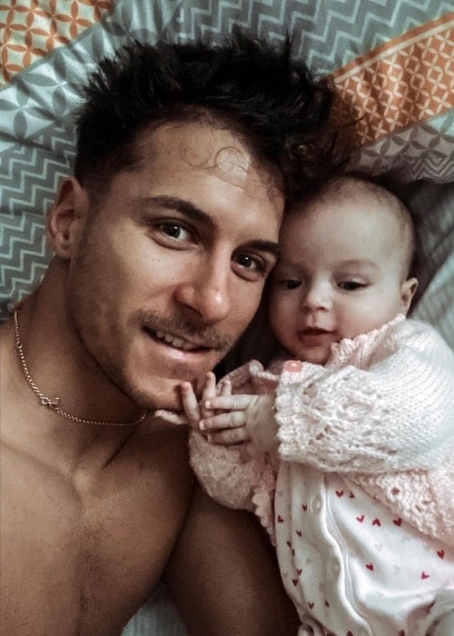 Gorka Márquez as seen in a selfie taken with his daughter Mia Louise in Manchester, England in November 2019
