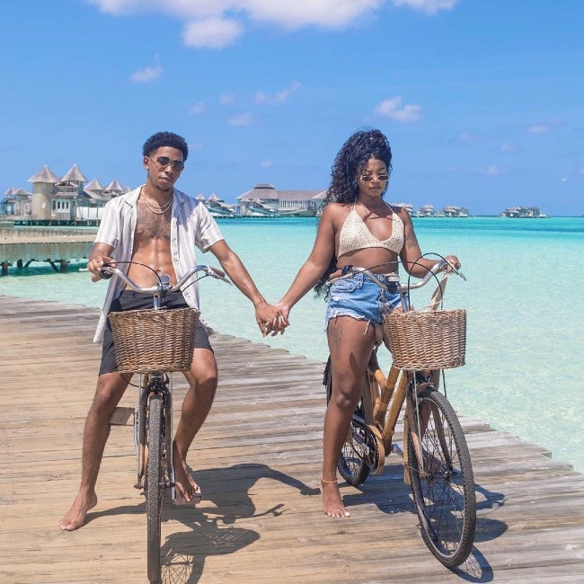 Ken Walker with his fiance De'arra Taylor as seen in November 2019