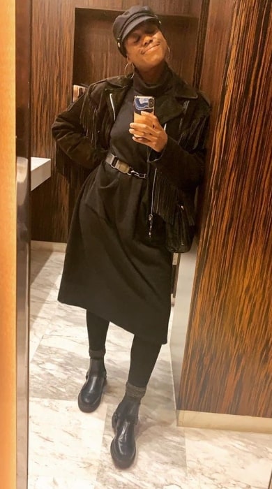 Lashana Lynch as seen while smiling and clicking a mirror selfie in October 2019