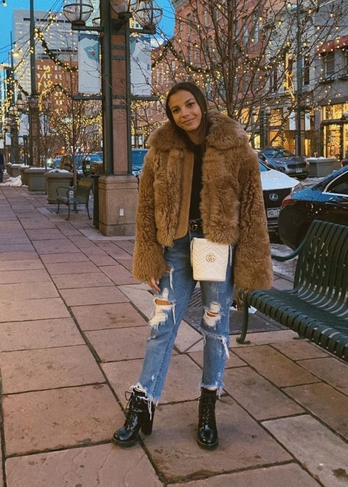 Mallory Pugh Height, Weight, Age, Body Statistics - Healthy Celeb