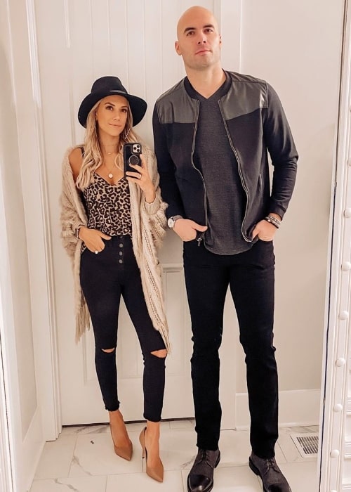 Mike Caussin as seen while posing for a mirror selfie along with Jana Kramer in November 2019