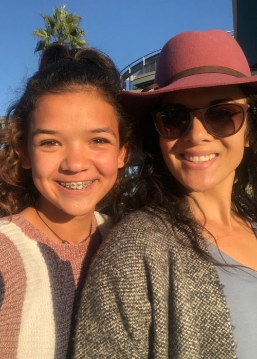 Rykel Bennett as seen in a picture along with her mother Rachel Bennett in November 2019