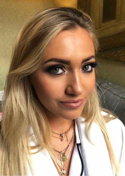 Tilly Keeper in an Instagram selfie as seen in August 2018
