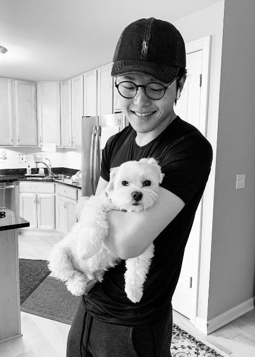 Alex Shibutani with his dog as seen in April 2019