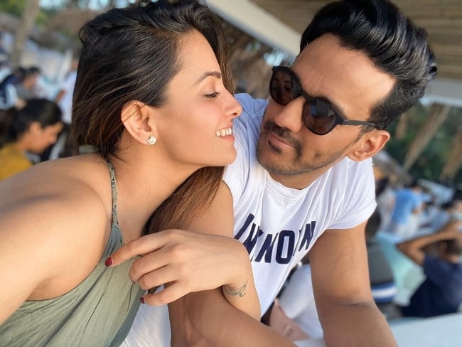 Anita Hassanandani as seen while taking a selfie along with husband Rohit Reddy in November 2019
