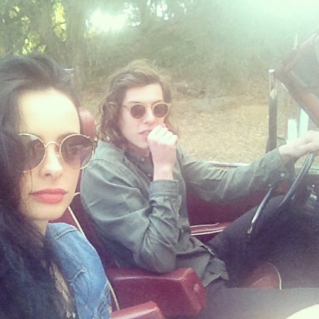 Benedict Samuel as seen in a selfie alongside Krysten Ritter in November 2013