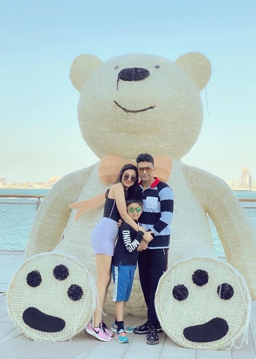 Bhushan Kumar with his family as seen in December 2019